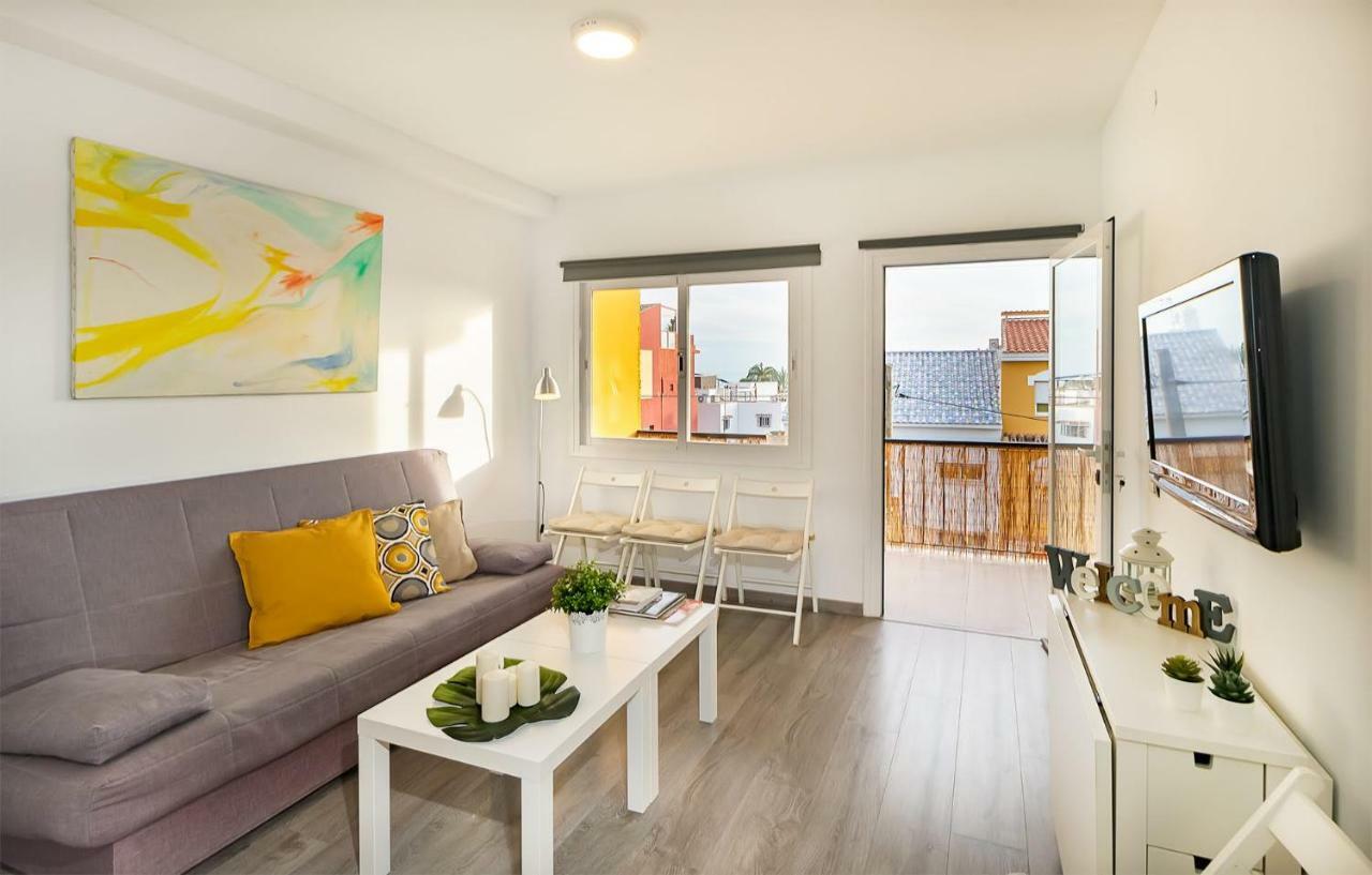 Apartamento Los Tres Soles มาลากา ภายนอก รูปภาพ