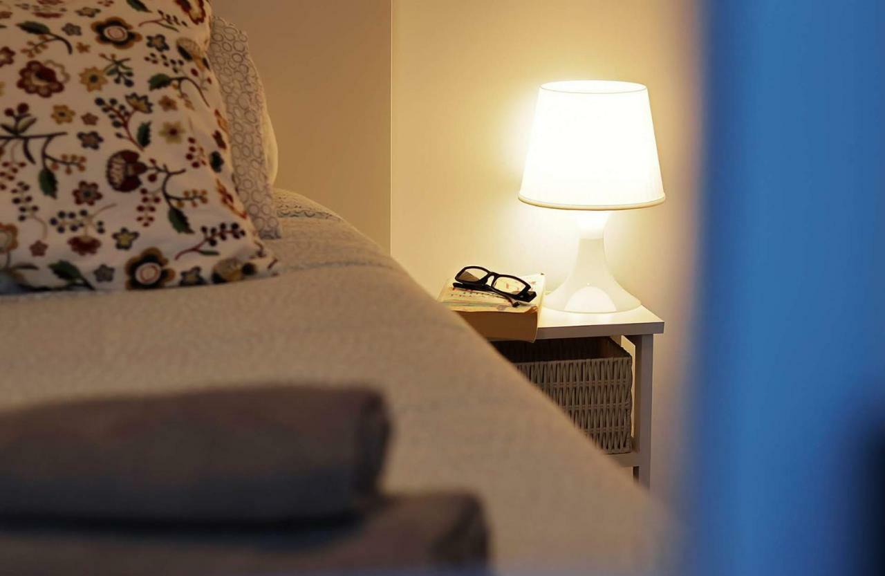Apartamento Los Tres Soles มาลากา ภายนอก รูปภาพ